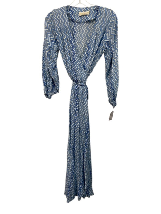 Natalie Martin Size XS Light Blue & Cream Rayon Zig Zag Midi Wrap Dress Light Blue & Cream / XS