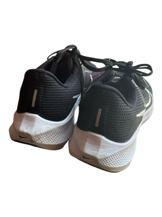 Nike Shoe Size 11 Black & White Canvas Perforated Athletic Men's Sneakers Black & White / 11
