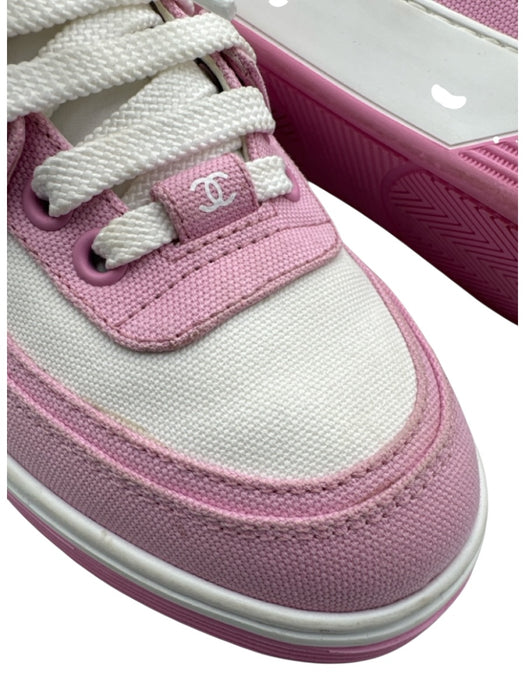 Chanel Shoe Size 36 White & Pink Leather & Canvas Lace Up Color Block Sneakers White & Pink / 36