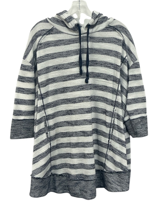 Free People Size Small Navy & Blue Polyester Blend Long Sleeve Striped Sweater Navy & Blue / Small
