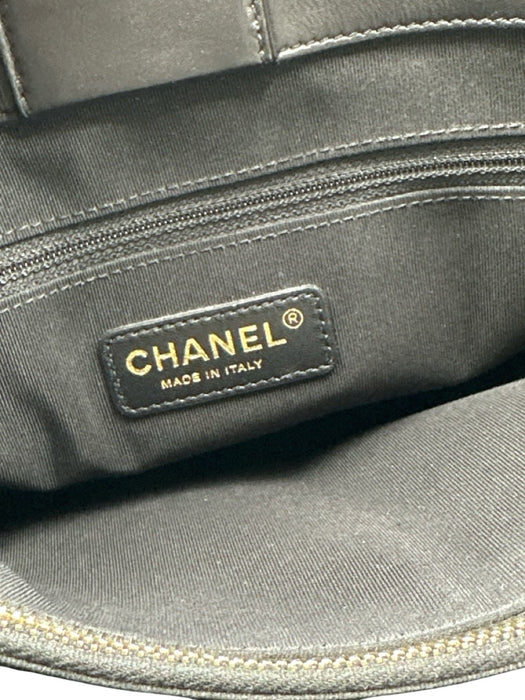 Chanel Black Leather Top Handle Quilted Tote Shopper Bag Black / Large