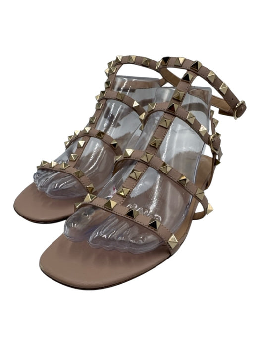 Valentino Shoe Size 38.5 Beige Pink Leather Gladiator Studs Open Toe Sandals Beige Pink / 38.5
