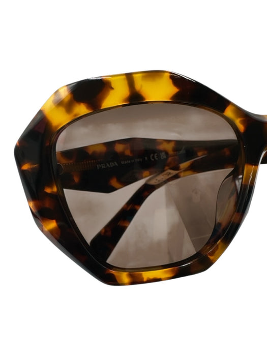 Prada Brown & Yellow Acetate Geometric Tortoiseshell Squarish Sunglasses Brown & Yellow