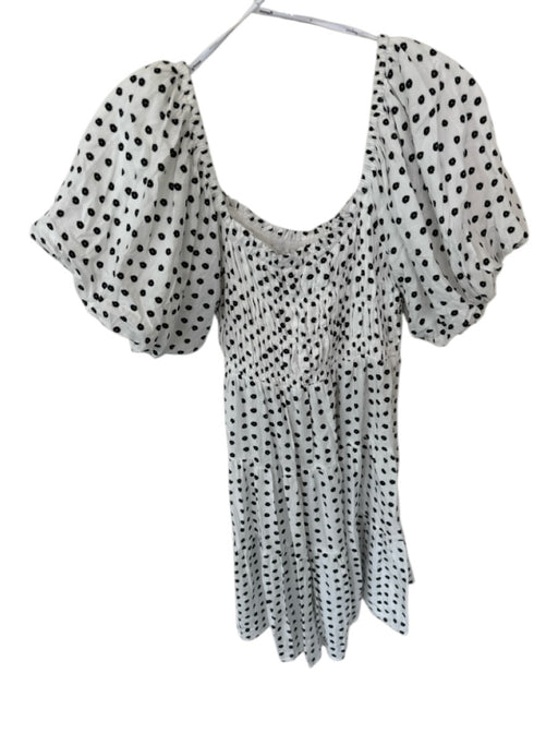 Minkpink Size M White & Black Rayon Short Balloon Sleeve Flowers Smocked Dress White & Black / M