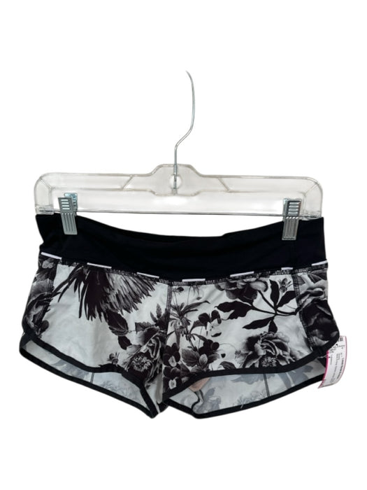 Lululemon Size 4 Black & Gray Flowers Athletic Shorts Black & Gray / 4