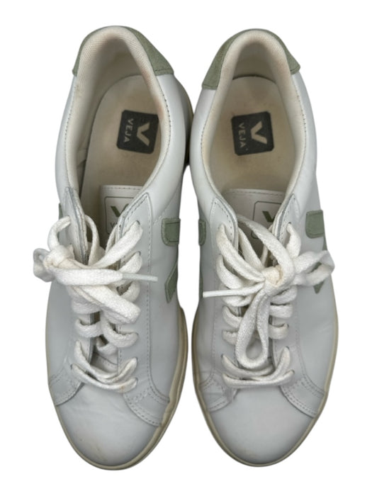 Veja Shoe Size 9 White & Sage Leather Suede Accent Athletic Sneakers White & Sage / 9
