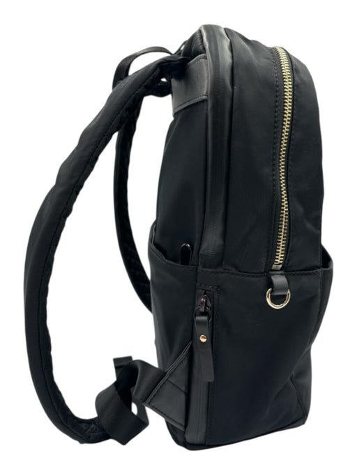 Lo & Sons Black Polyester Zip Close Multiple Pockets Internal Compartments Bag Black