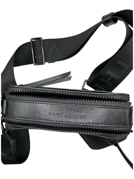 Marc Jacobs Black Leather Canvas Strap Rectangle Zip Close Crossbody Bag Black / S