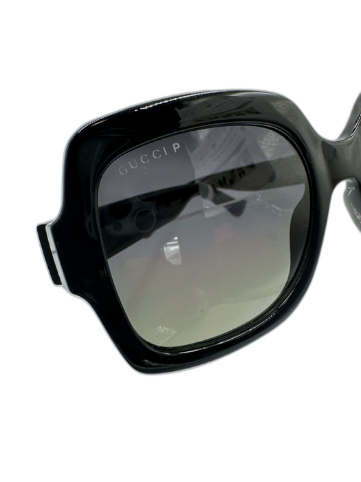 Gucci Black Acetate Polarized Wide Sunglasses Black