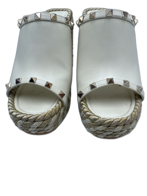 Valentino Garavani Shoe Size 40 Cream White Leather Upper Rockstud Mules Cream White / 40