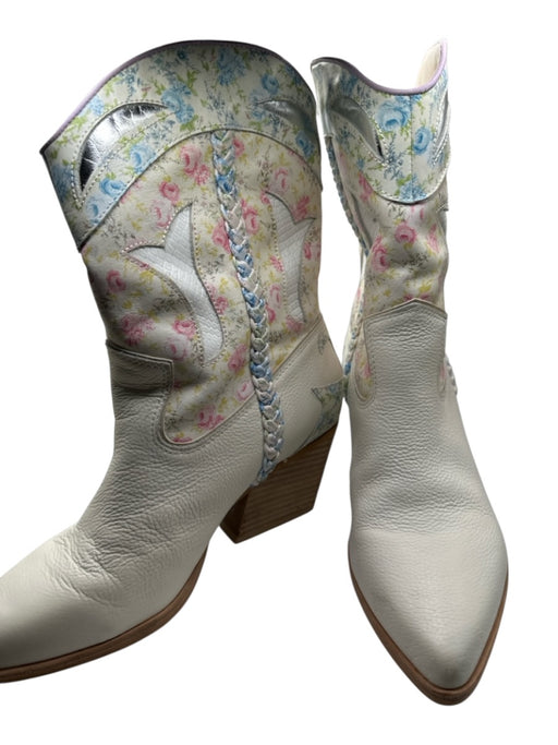 Dolce Vita Shoe Size 9 Cream & pink Canvas & Leather Pointed Toe Flowers Boots Cream & pink / 9