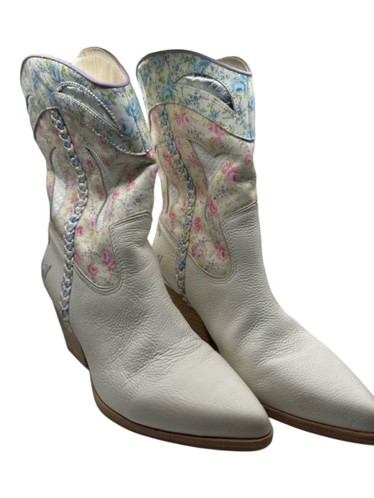 Dolce Vita Shoe Size 9 Cream & pink Canvas & Leather Pointed Toe Flowers Boots Cream & pink / 9