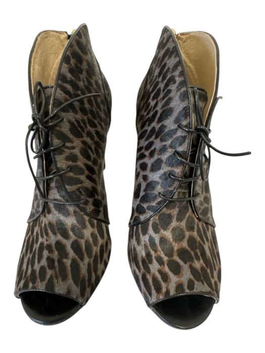 Louise et Cie Shoe Size 11 Black & Gray Leather Cowhide Animal Print Booties Black & Gray / 11