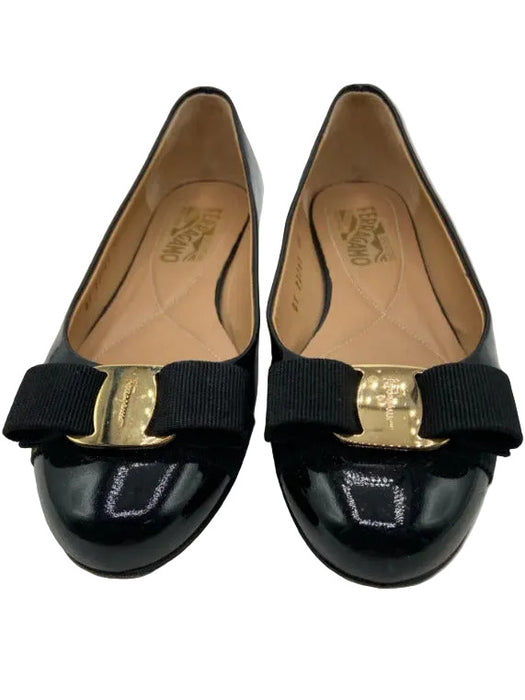 Ferragamo Shoe Size 6.5 Black Patent Leather Bow GHW Flats