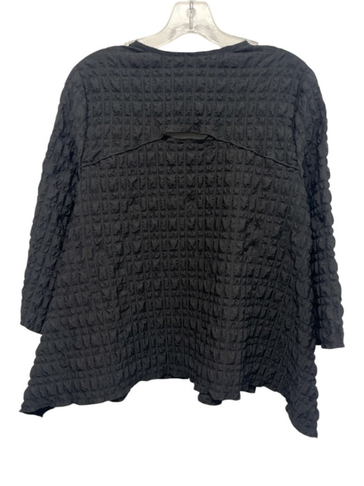 IC by Connie K Size M Black Polyester Long Sleeve Textured Keyhole Back Jacket Black / M