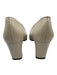 Ferragamo Shoe Size 9 White Patent Leather Almond Square Toe Gold Hardware Pumps White / 9