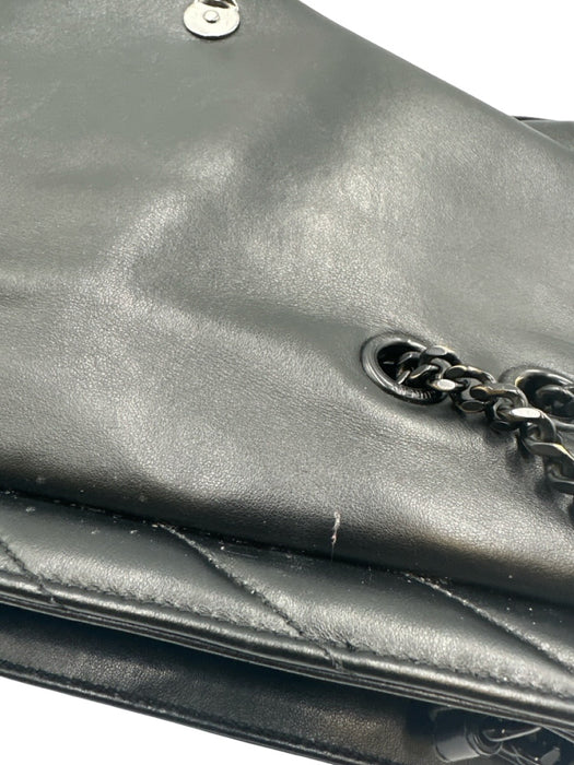 Yves Saint Laurent Black Leather Chevron Shoulder & Crossbody Straps Chain Bag Black / Medium
