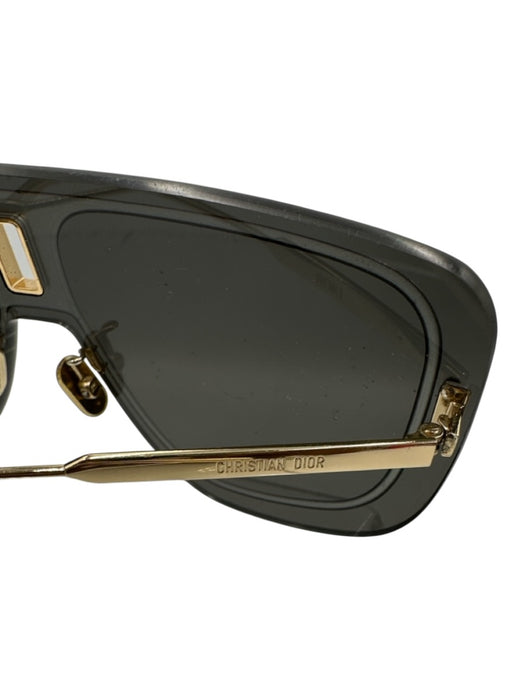 Christian Dior Black & Gold Tone Acetate Shield Style Flat Top Sunglasses Black & Gold Tone