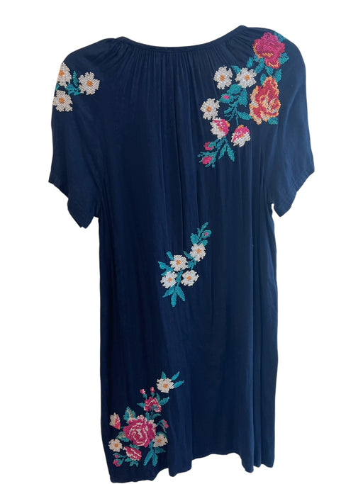 Johnny Was Size XS Navy Blue Rayon Short Sleeve Embroidered Design V Neck Dress Navy Blue / XS