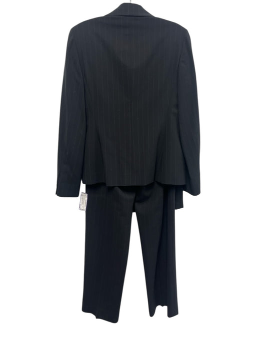 Max Mara Black & Gray Wool Pinstripe 3 Piece Set Blazer Suit Jacket Set Black & Gray / 6