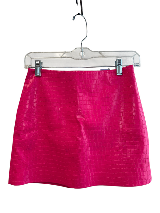 Alice + Olivia Size 0 Pink Polyethylene Back Zip Reptile Embossed Mini Skirt Pink / 0