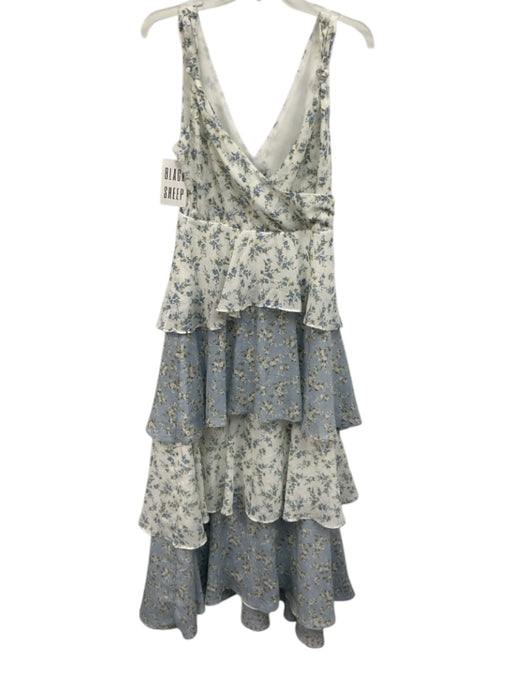 En Saison Size S White, Blue, Green Polyester Sleeveless Surplice Floral Dress White, Blue, Green / S