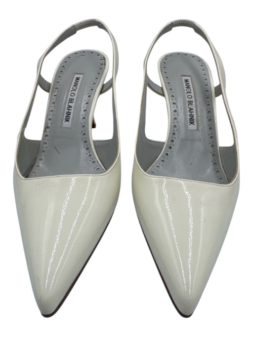 Manolo Blahnik Shoe Size 36 Cream Leather Pointed Toe Patent Slingback Pumps Cream / 36