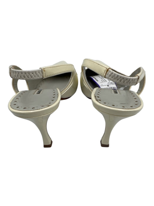 Manolo Blahnik Shoe Size 36 Cream Leather Pointed Toe Patent Slingback Pumps Cream / 36