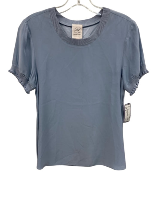 Cinq a Sept Size S Light Blue Silk Knit Trim Ribbed Collar short sleeve Top Light Blue / S
