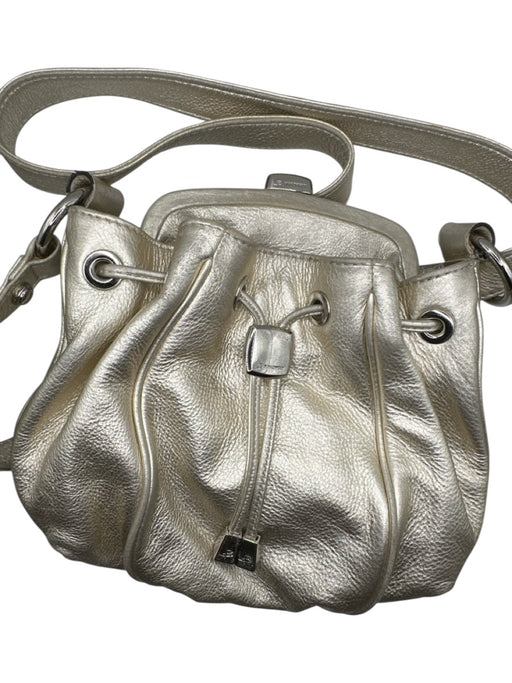 B. Makowsky Gold Leather Metallic Hinge Crossbody Drawstring Bag Gold / S