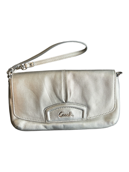 Coach Silver Leather Wristlet Snap Closure Lined Silver hardware Bag Silver / Small