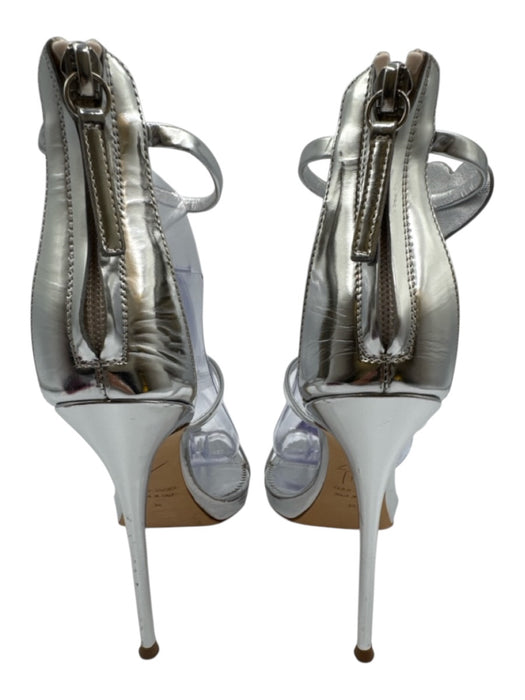 Giuseppe Zanotti Shoe Size 38 Silver Patent Leather Almond Toe Hearts Pumps Silver / 38