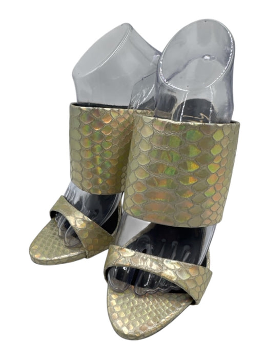 Giuseppe Zanotti Shoe Size 38 Iridescent Cream Leather open toe Toe Strap Pumps Iridescent Cream / 38