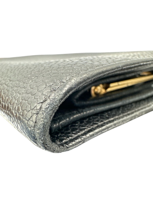 Chanel Black Caviar Leather Snap Button Interlocking CC Bifold Wallets Black