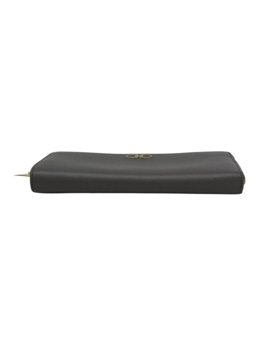 Salvatore Ferragamo Gray Leather Zip Close Gold Logo Card holder Wallets Gray