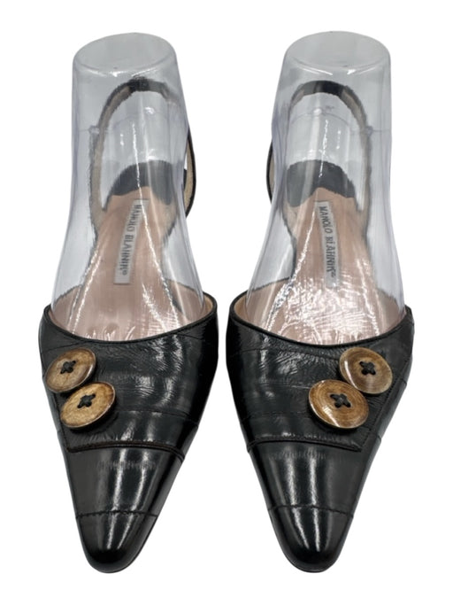 Manolo Blahnik Shoe Size 38 Black Eel Skin Pointed Toe Button Detail Pumps Black / 38
