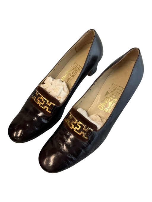 Salvatore Ferragamo Shoe Size 9 Brown Leather Almond Toe Gold Hardware Heels Brown / 9