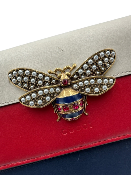 Gucci Cream White, Red & Blue Leather Stripe Bee Flap Top Crossbody Bag Cream White, Red & Blue