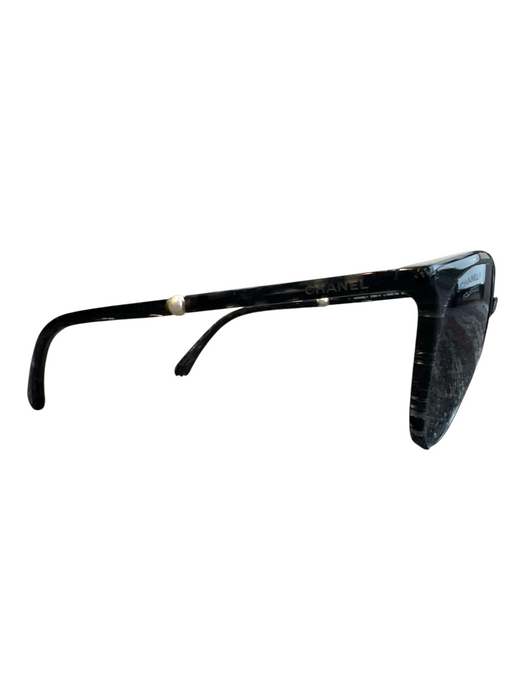 Chanel Black Acetate Pearl Detail Abstract Design Logo Polarized Sunglasses Black