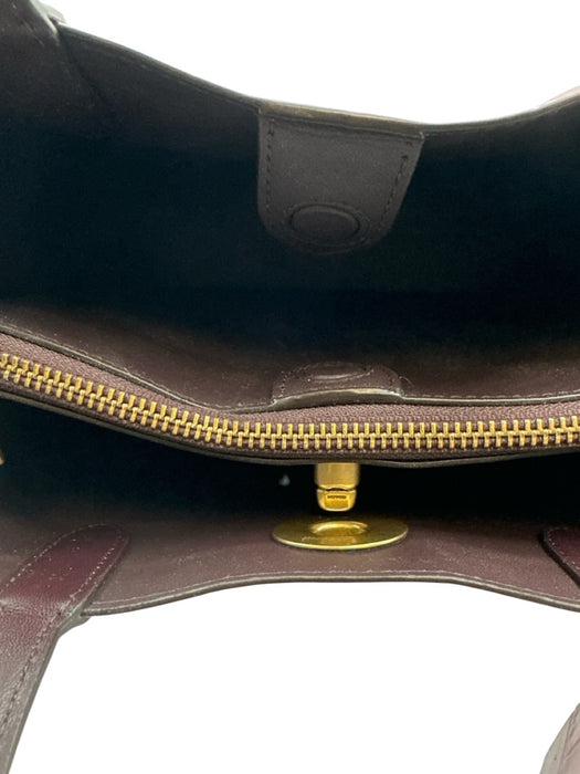 Coach Light Purple Leather Coated Croc Embossed Gold Hardware Crossbody Bag Light Purple / XS