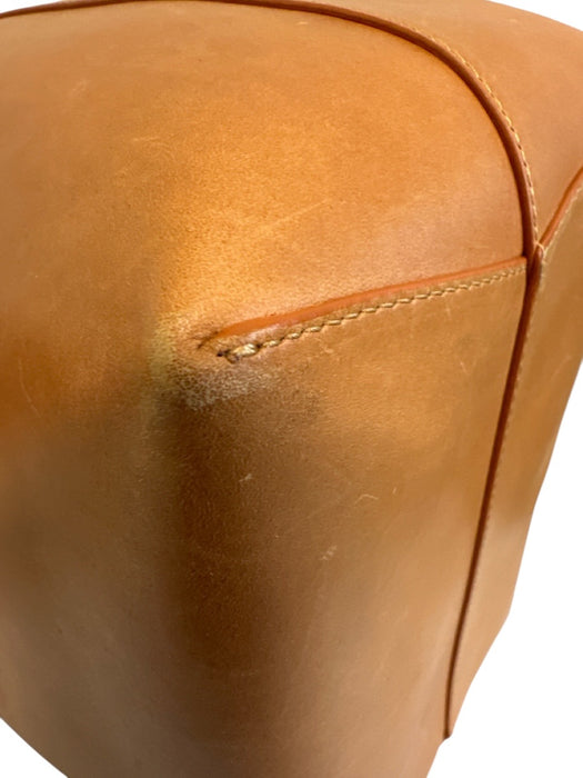 Mansur Gavriel Tan Leather Drawstring Crossbody Bucket Pouch Inc. Bag Tan / M/L