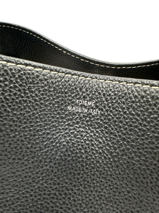 Toteme Black Leather Pebbled Stiching Crossbody Strap Incl Bucket Bag Black / Small