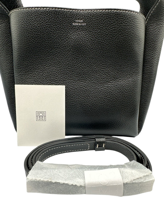 Toteme Black Leather Pebbled Stiching Crossbody Strap Incl Bucket Bag Black / Small