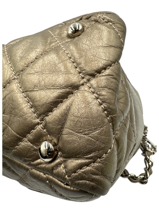 Chanel Gold Taupe Leather Chain Strap Quilted Interlocking CC Zip Close Bag Gold Taupe / Small
