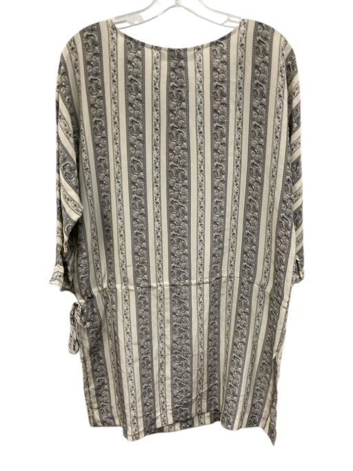 Elizabeth And James Size M Cream White & Black Silk Striped 3/4 Sleeve Short Set Cream White & Black / M