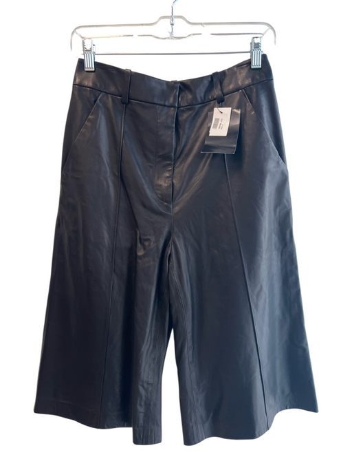 Veronica Beard Size 4 Black Lamb leather Zip Fly Pockets Knee Length Shorts Black / 4