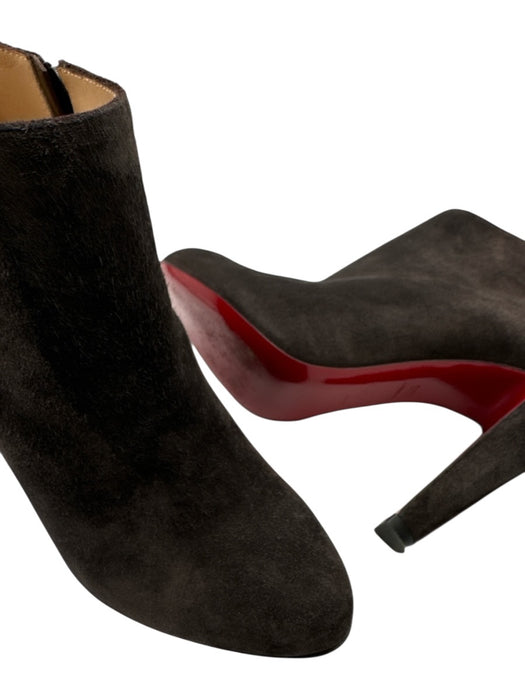 Christian Louboutin Shoe Size 36.5 Dark Brown Leather Suede Almond Toe Booties Dark Brown / 36.5