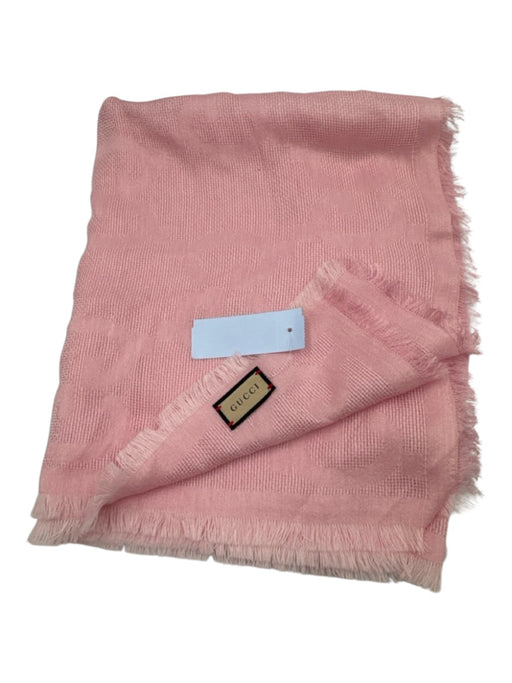 Gucci Light Pink No Fabric Tag Guccissima Jacquard Frayed Edges Rectangle scarf Light Pink