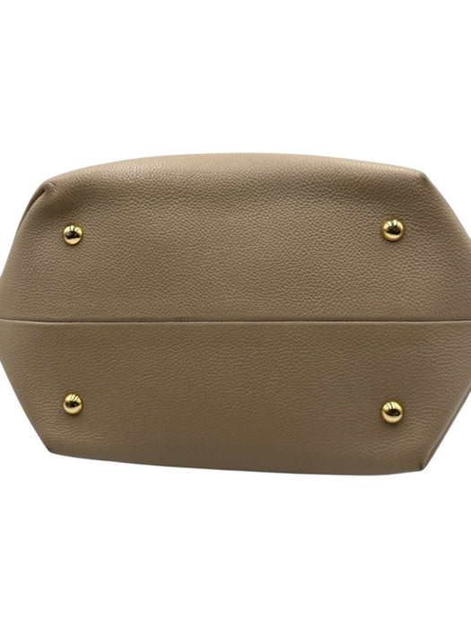 DeMellier Beige Leather Snap Detail Magnetic Snap Closure Removable Strap Bag Beige / Midi