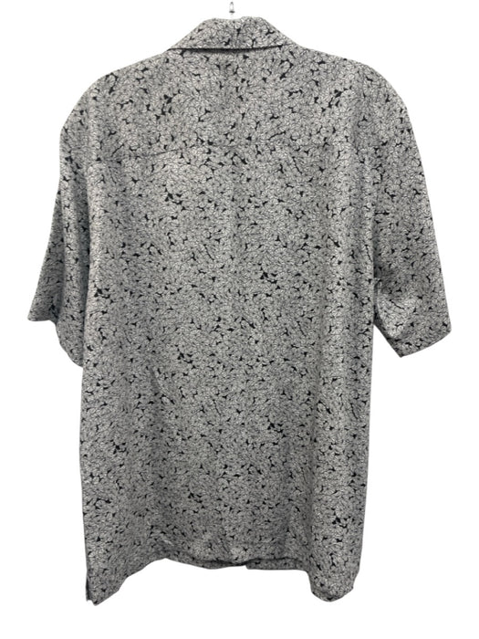 Theory NWT Size L Black & White Lyocell All Over Print Buttons Short Sleeve Black & White / L
